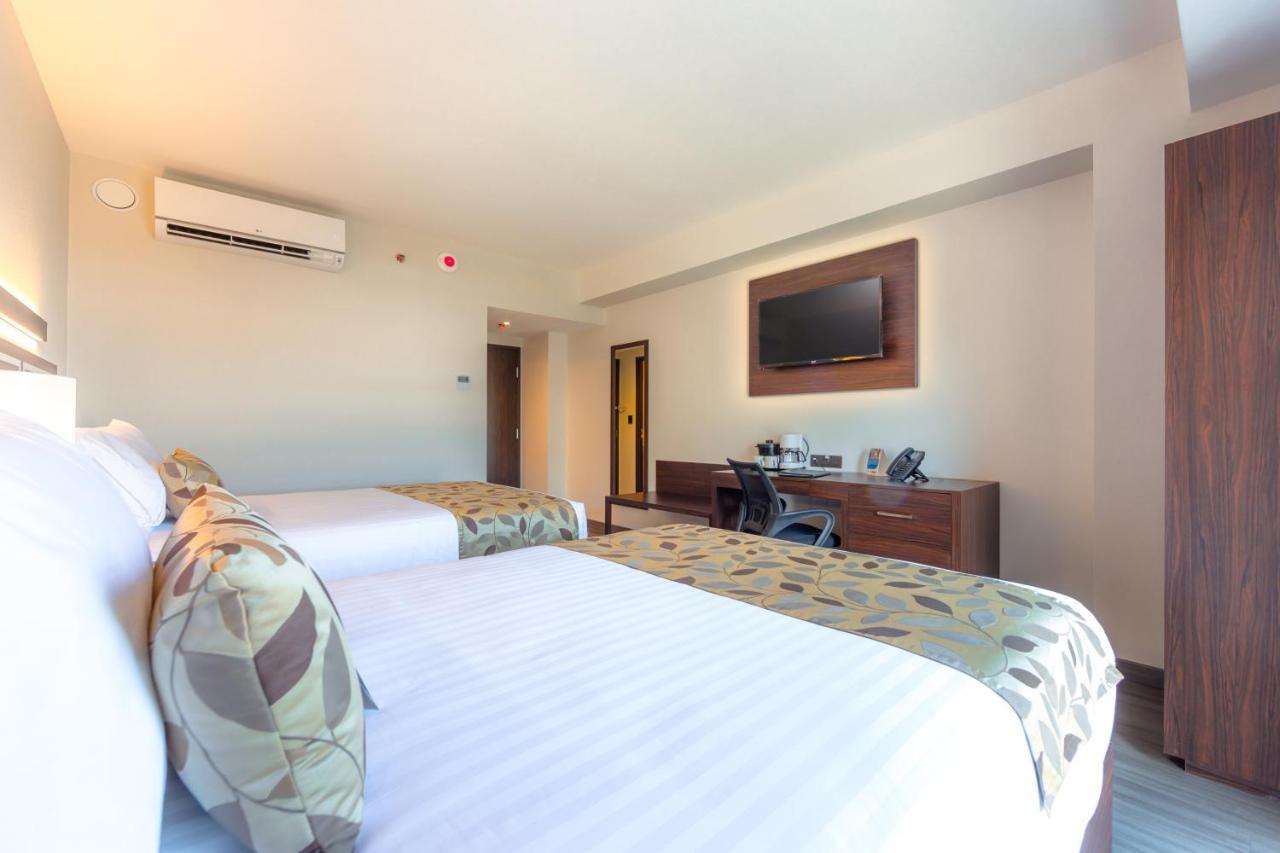 Sleep Inn Guadalajara Galerias Екстер'єр фото
