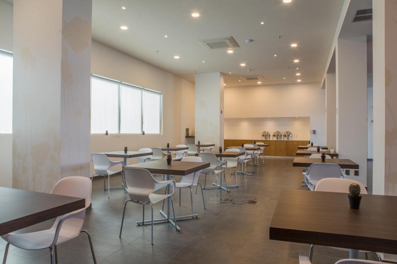 Sleep Inn Guadalajara Galerias Екстер'єр фото